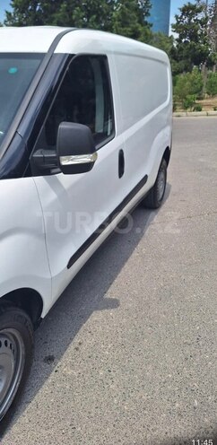 Fiat Doblo-4