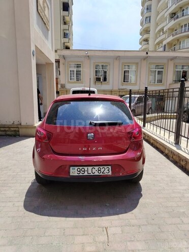 SEAT Ibiza-3