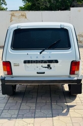 LADA (VAZ) Niva-2