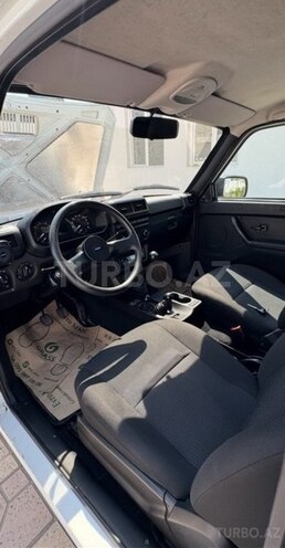LADA (VAZ) Niva-3