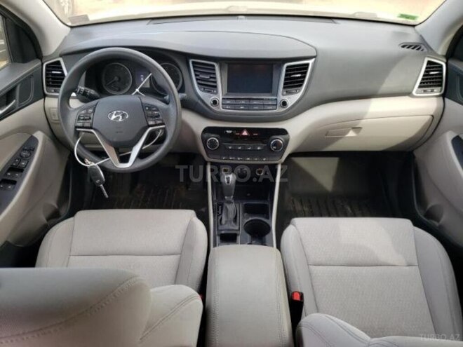 Hyundai Tucson-7