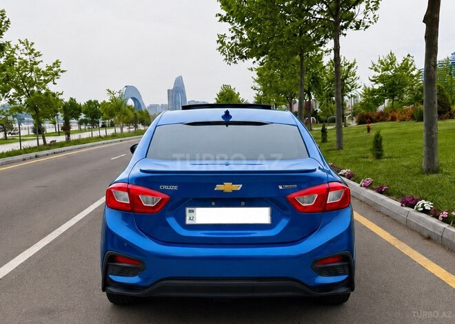 Chevrolet Cruze-2
