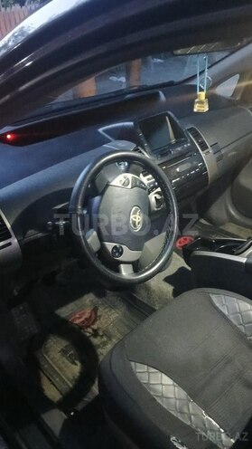 Toyota Prius-6