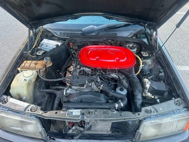 Mercedes 190-5