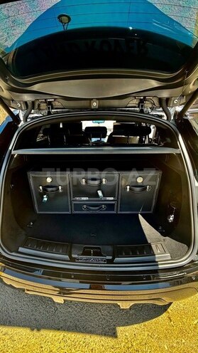 Land Rover RR Evoque-7