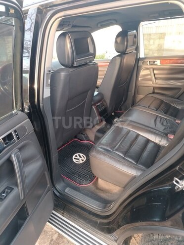 Volkswagen Touareg-9