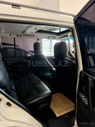 Mitsubishi Pajero-11