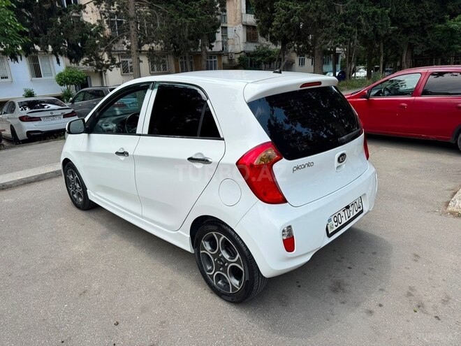 Kia Picanto-2