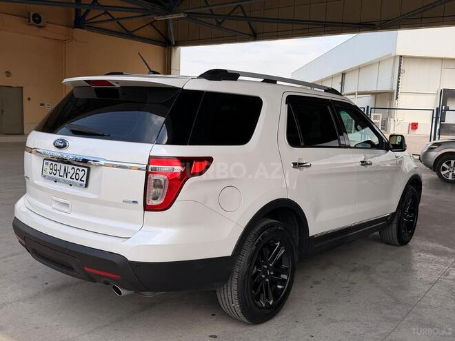 Ford Explorer-6