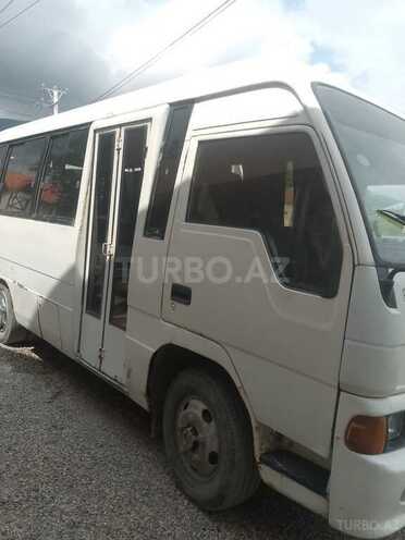 Hyundai County-4