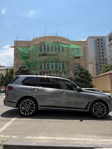 BMW X7-3