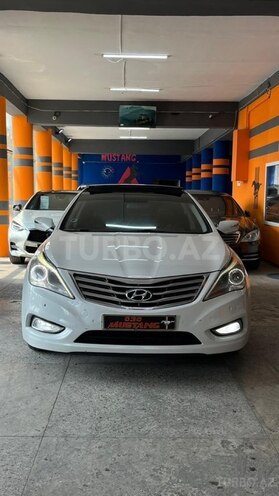 Hyundai Azera-8