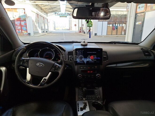 Kia Sorento-5
