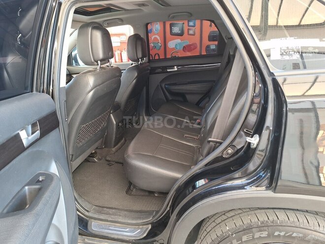 Kia Sorento-7