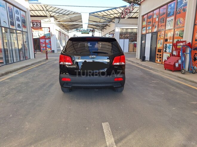 Kia Sorento-10