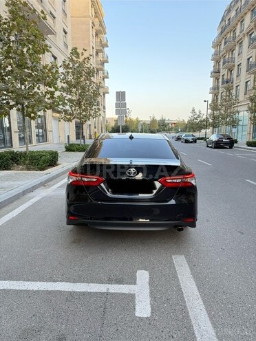 Toyota Camry-3