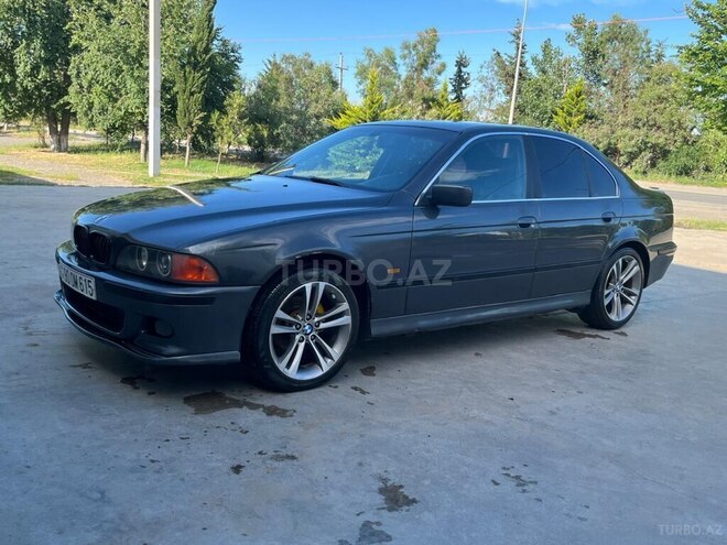 BMW 523-2