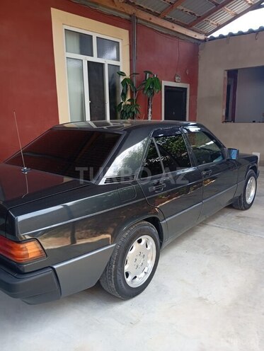 Mercedes 190-3