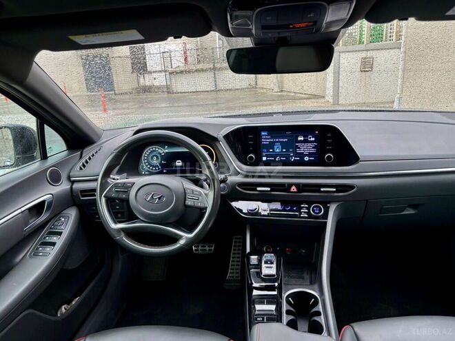 Hyundai Sonata-3