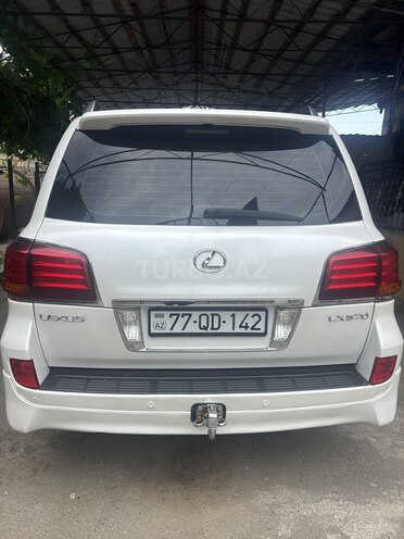 Lexus LX 570-9