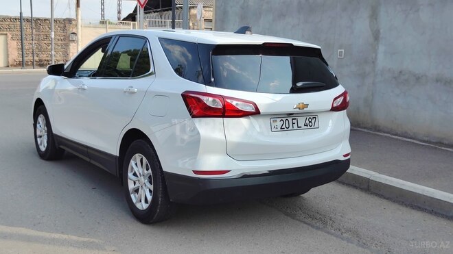 Chevrolet Equinox-8