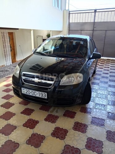 Chevrolet Aveo-10