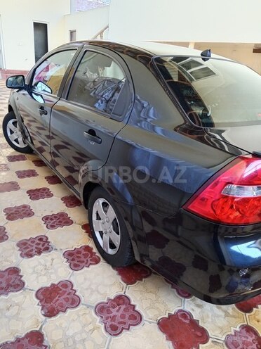 Chevrolet Aveo-8