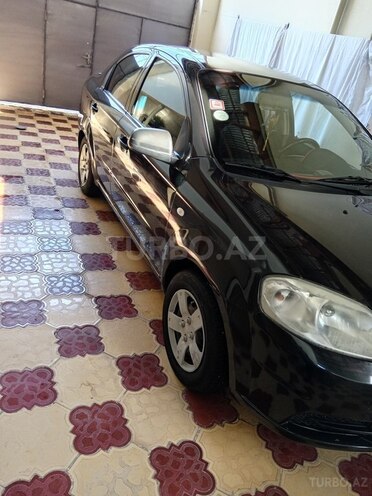 Chevrolet Aveo-2