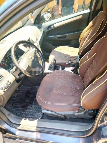 Opel Astra-7