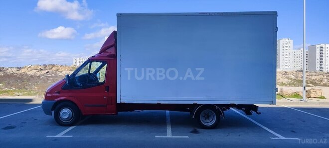 Ford Transit-3