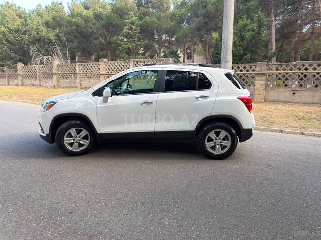 Chevrolet Trax-12
