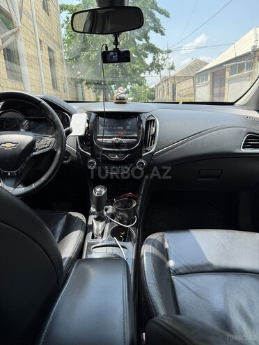 Chevrolet Cruze-4