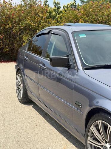 BMW 325-9