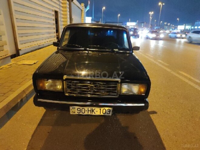 LADA (VAZ) 2107-1