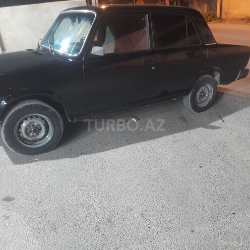 LADA (VAZ) 2107-5