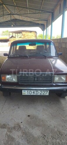 LADA (VAZ) 2107-1