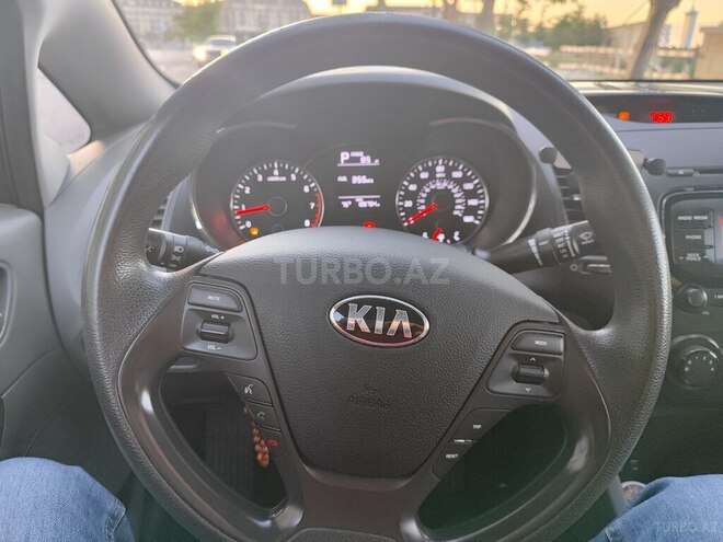 Kia Forte-4