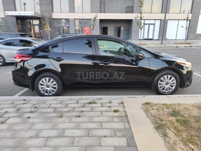 Kia Forte-11