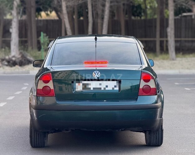 Volkswagen Passat-3