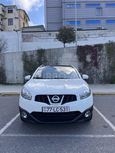 Nissan Qashqai-1