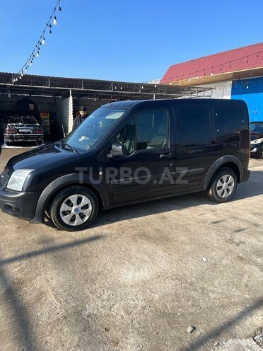 Ford Tourneo Connect-4