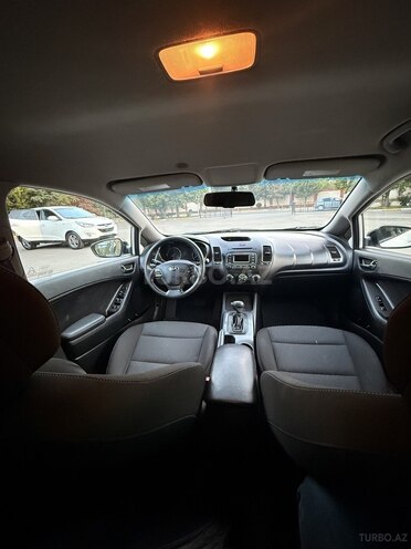 Kia Forte-7