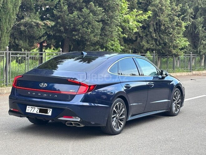 Hyundai Sonata-4