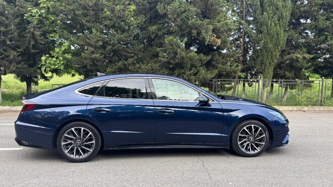 Hyundai Sonata-5