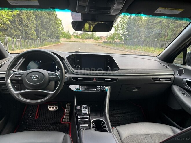Hyundai Sonata-9