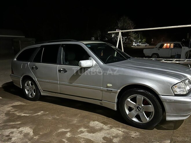 Mercedes C 180-5