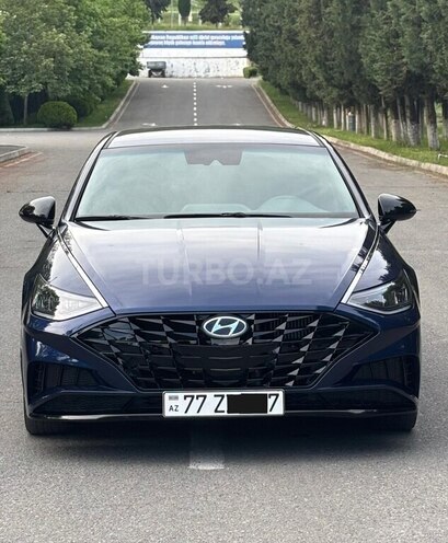 Hyundai Sonata-1