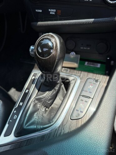 Kia Optima-13