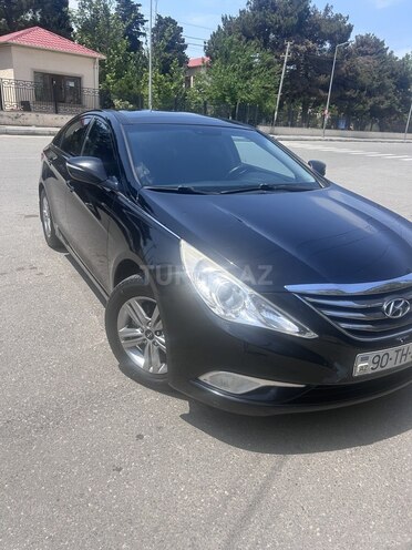 Hyundai Sonata-3
