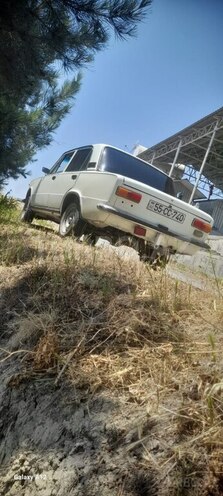 LADA (VAZ) 21011-2
